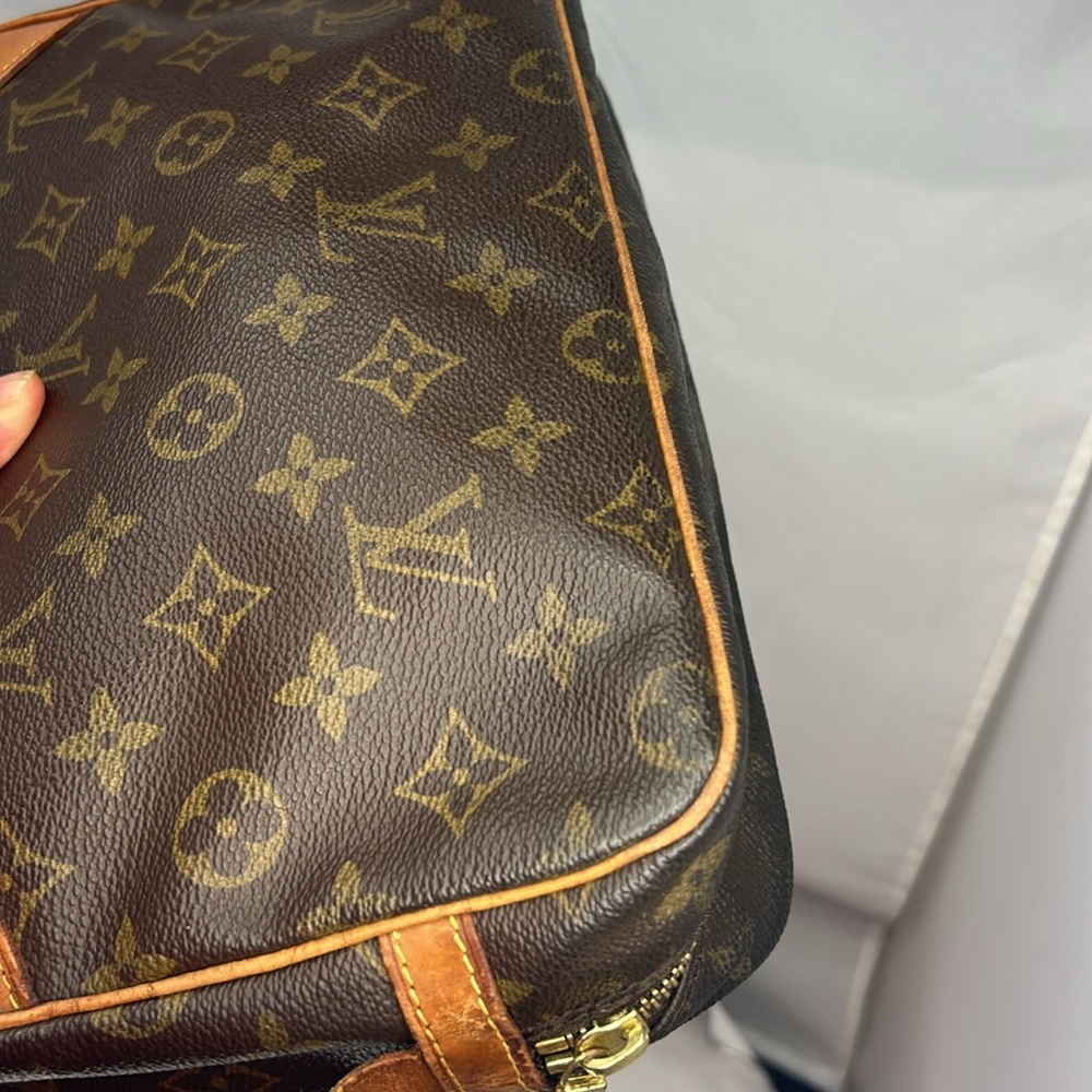 Luis Vuitton LOUIS VUITTON lClauch - Picture 4 of 12